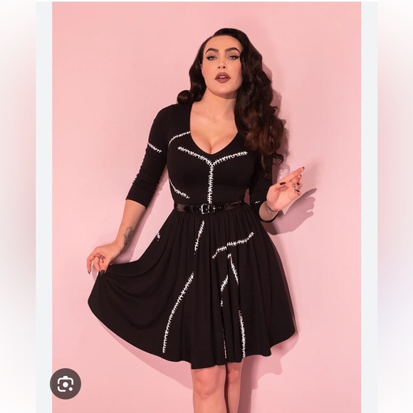 Vixen by Micheline Pitt Catwoman Stitch Swing Dress - Picture 1 of 2